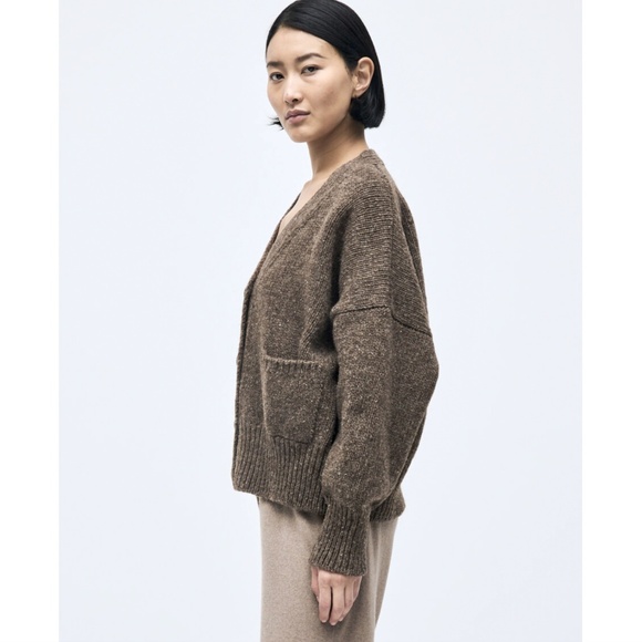 BABAA Cardigan No. 17 in Oak - Picture 2 of 12